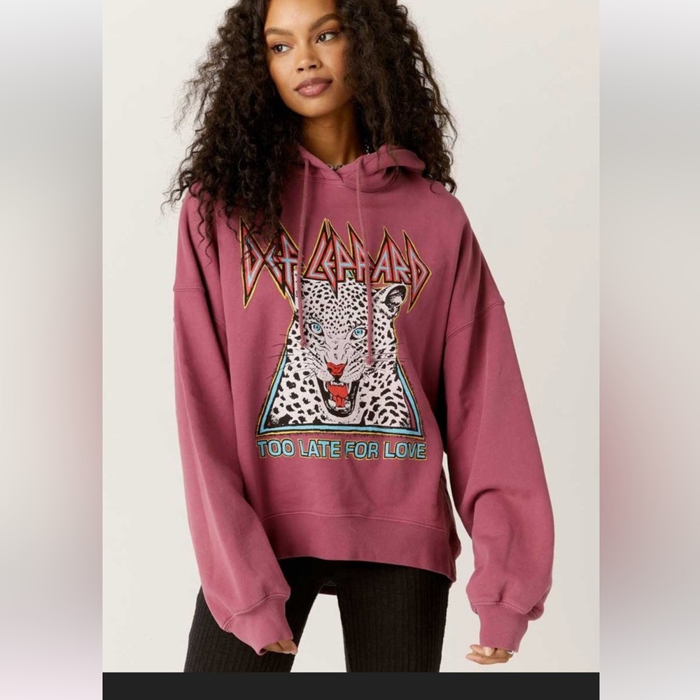 Daydreamer - Def Leppard hoodie - size XS